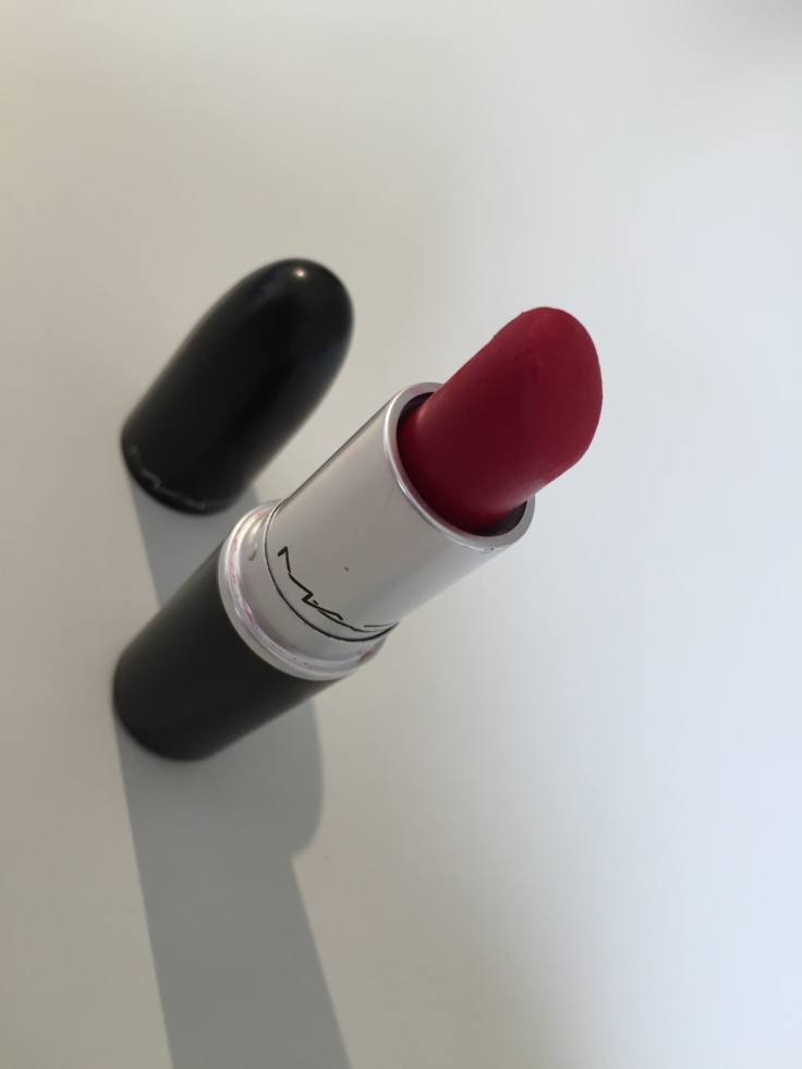 glossymorning_mac's ruby woo lipstick 4